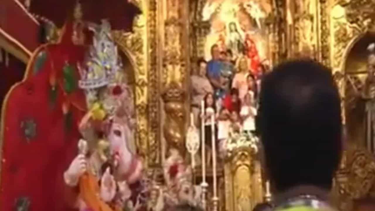 Viral Video: ঈশ্বর এক- স্পেনের এক চার্চে গণেশ পুজো করে এরই উদাহরণ তৈরি হল! ভিডিয়ো ভাইরাল হল সোশ্যাল মিডিয়ায়