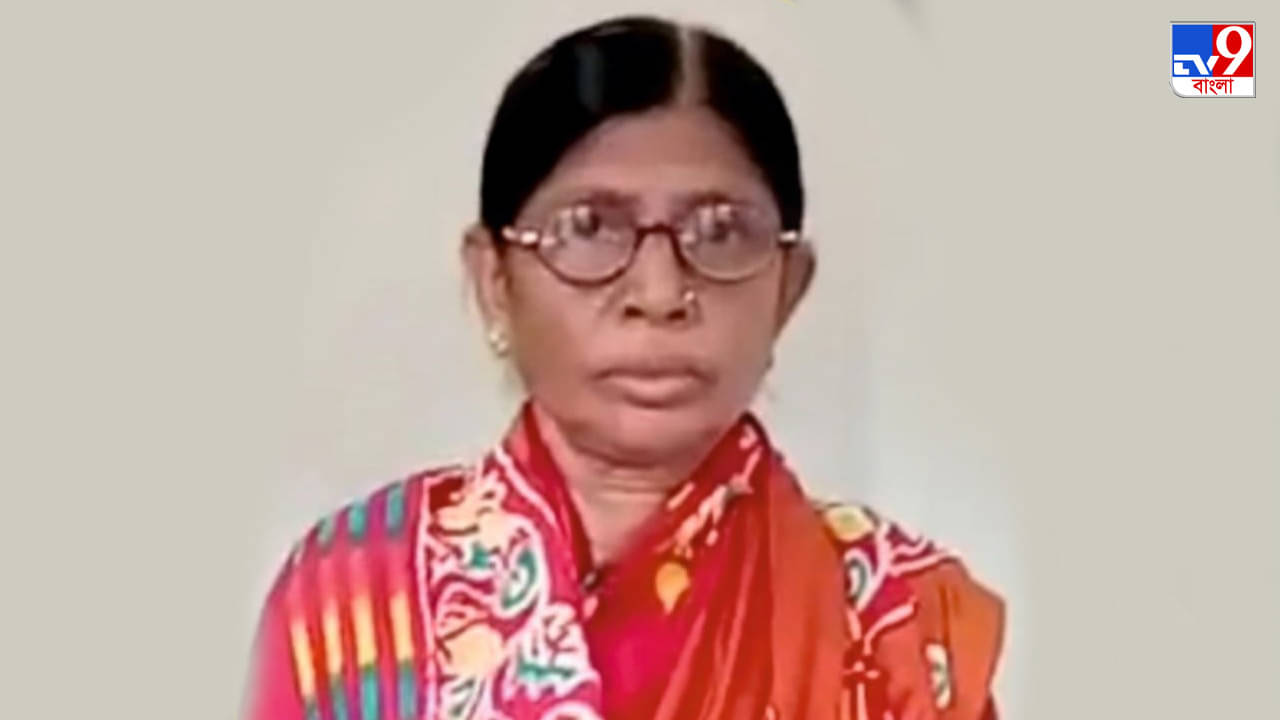 যে মুখে বিষ ঢেলেছিলেন, আজ শুধু চাইছেন জল, এই প্রথম মাকে দেখলেন অমৃত