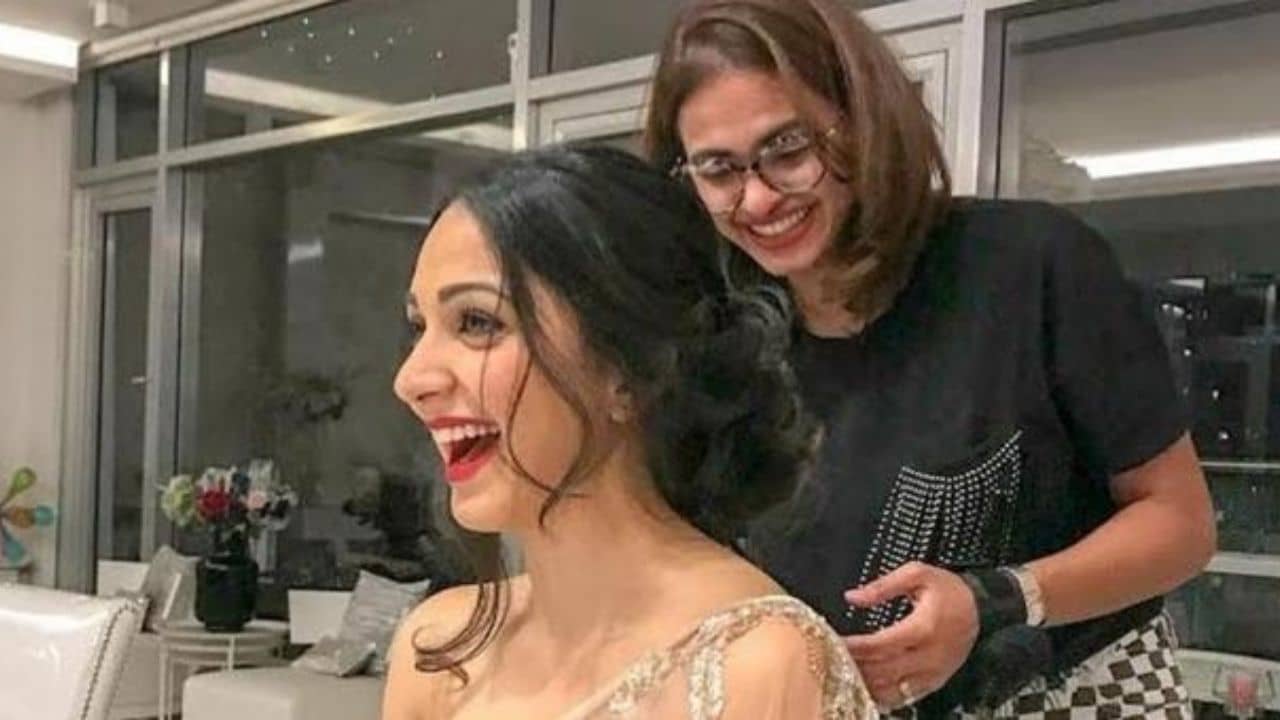 Bolly Celebs Hair Salon: জানতে চান কোন স্যাঁলোতে যান আপনাদের প্রিয় তারকারা? রইল তালিকা