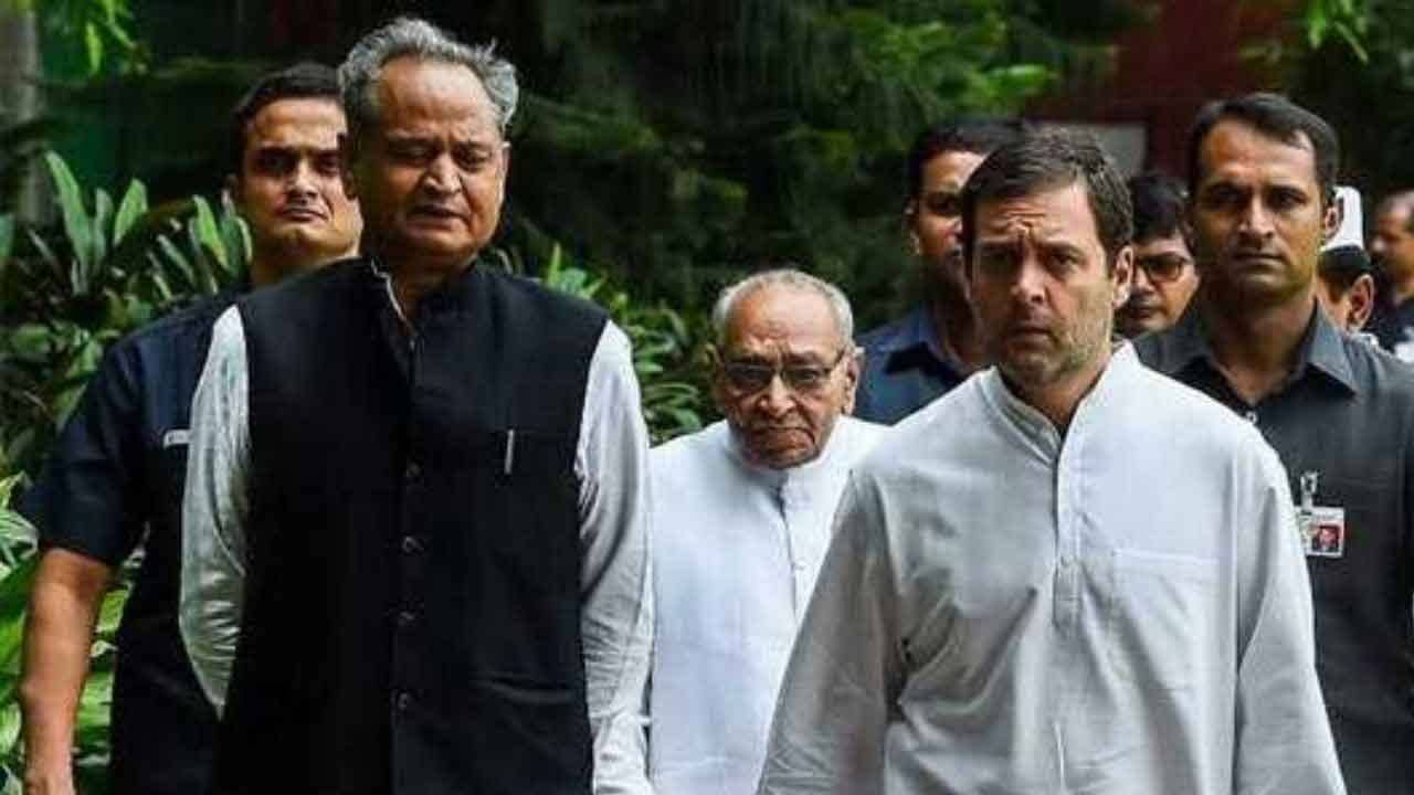 Congress: অবশেষে পূরণ হবে সচিনের দাবি? মুখ্যমন্ত্রী গেহলটের সঙ্গে রাহুলের বৈঠকে বাড়ল জল্পনা