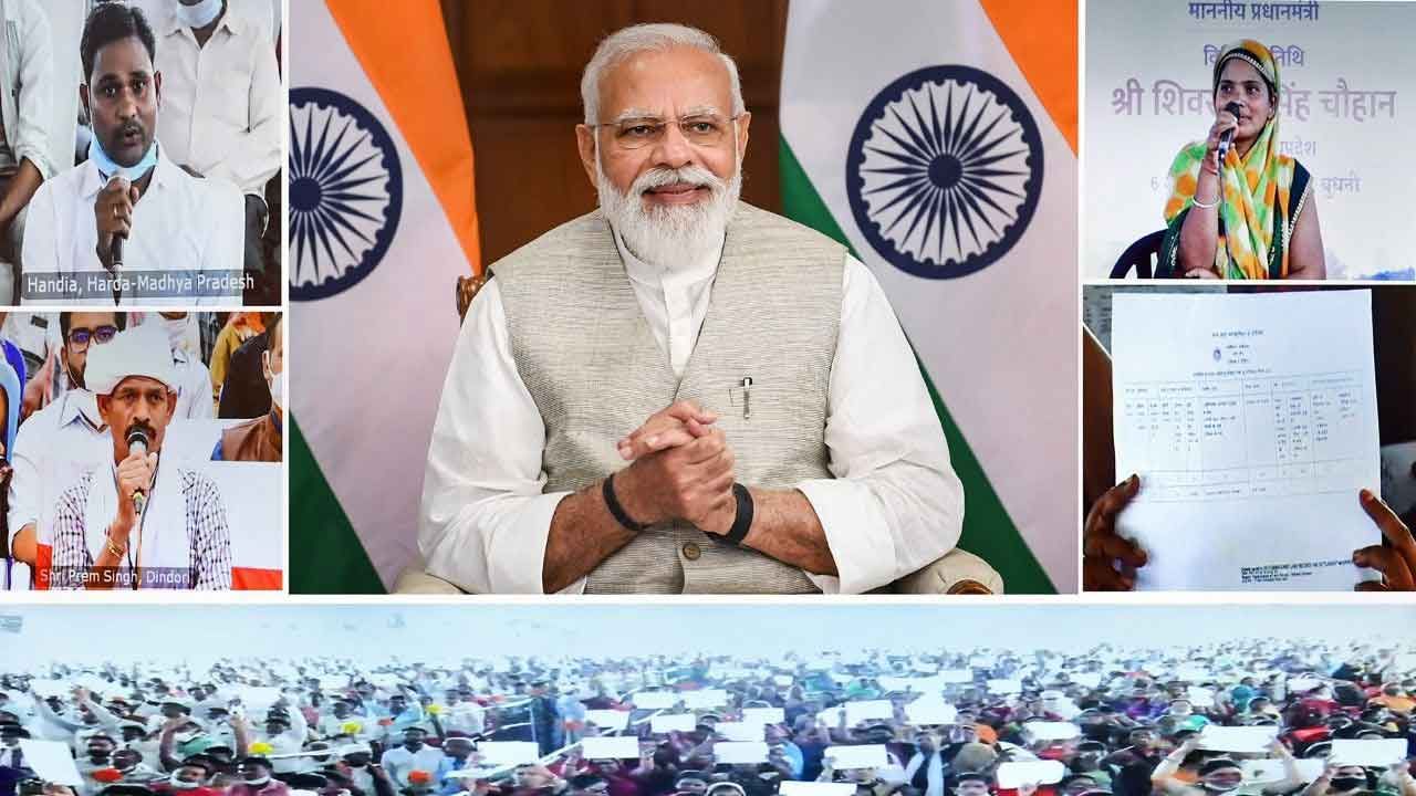 Narendra Modi: 'আগে সরকারের কাছে ছুটতে হত, এখন...' গ্রামোন্নয়নের নয়া মন্ত্র শোনালেন মোদী