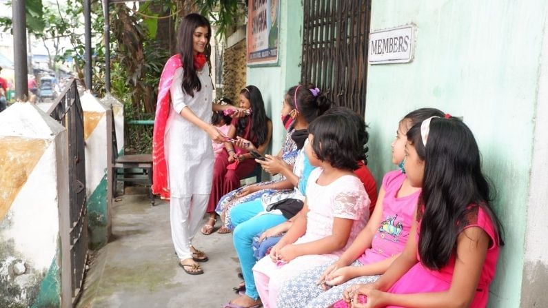 এই বছরের জন্মদিনটা মধুমিতার কাছে খুবই স্পেশ্যাল। অন্যভাবে ধরা দিলেন নায়িকা। 