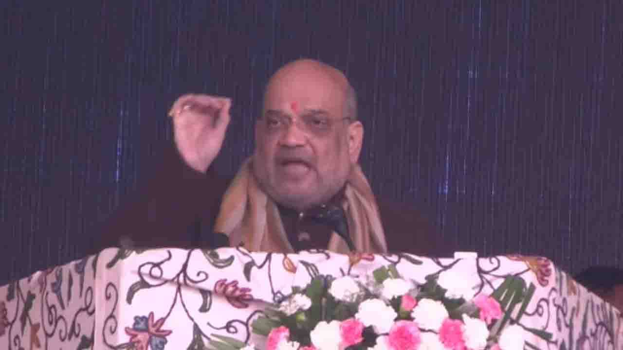 Amit Shah in Kashmir: কাশ্মীরিদের সঙ্গে কথা বলবেন সরাসরি, শাহের ভাষণের আগেই সরানো হল বুলেট প্রুফ শিল্ড