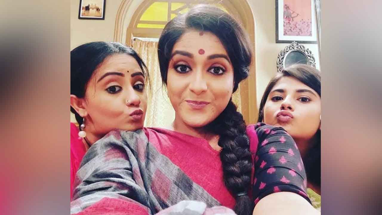 Anindita Raychaudhury: মেকআপ রুমে হচ্ছেটা কী? শেয়ার করলেন অনিন্দিতা