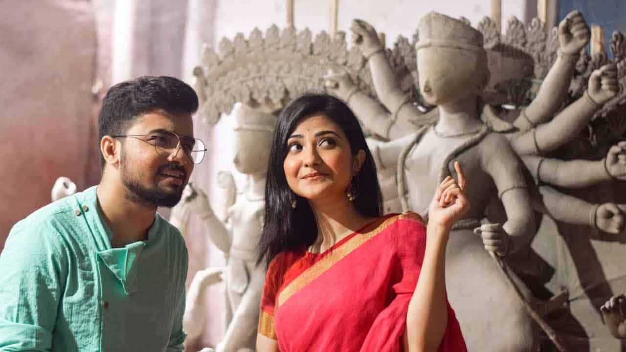 Short Film: মা বারবার ফিরে আসেন, আসছে এক অন্য ‘আগমনী’র গল্প... Short Film: মা বারবার ফিরে আসেন, আসছে এক অন্য ‘আগমনী’র গল্প...