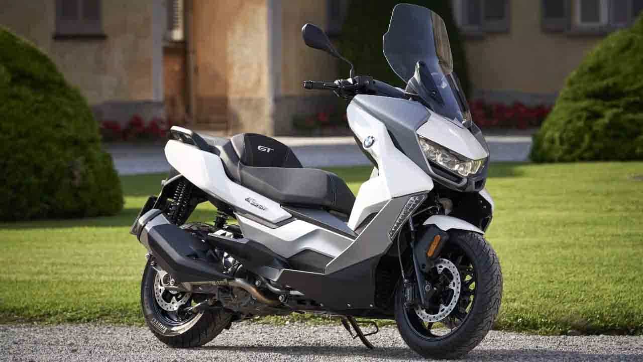 BMW C400GT: ভারতে আসছে বিএমডব্লুর প্রিমিয়াম ম্যাক্সি স্কুটার, দাম কত? BMW C400GT: ভারতে আসছে বিএমডব্লুর প্রিমিয়াম ম্যাক্সি স্কুটার, দাম কত?