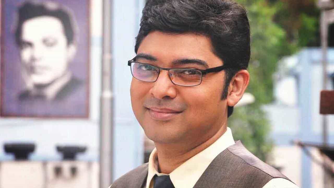 Bhaswar Chatterjee: কাশ্মীরে গিয়ে নতুন খাবার হারিসার স্বাদ পেলেন ভাস্বর Bhaswar Chatterjee: কাশ্মীরে গিয়ে নতুন খাবার হারিসার স্বাদ পেলেন ভাস্বর