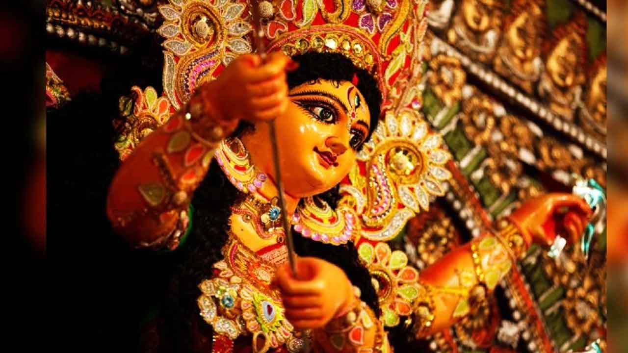 Durga Pujo 2021: পুজোতে তো মানা হল না, দেখা যাক মহানগরে আদৌ কি মানা হবে বিসর্জনের গাইডলাইন?