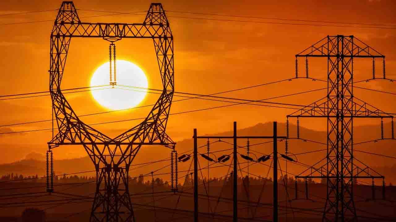 Coal Shortage: খনি থাকতেও পর্যাপ্ত কয়লা উত্তোলন করছে না রাজ্যগুলি! বিদ্যুৎ সঙ্কট নিয়ে পর্দাফাঁস কেন্দ্রের