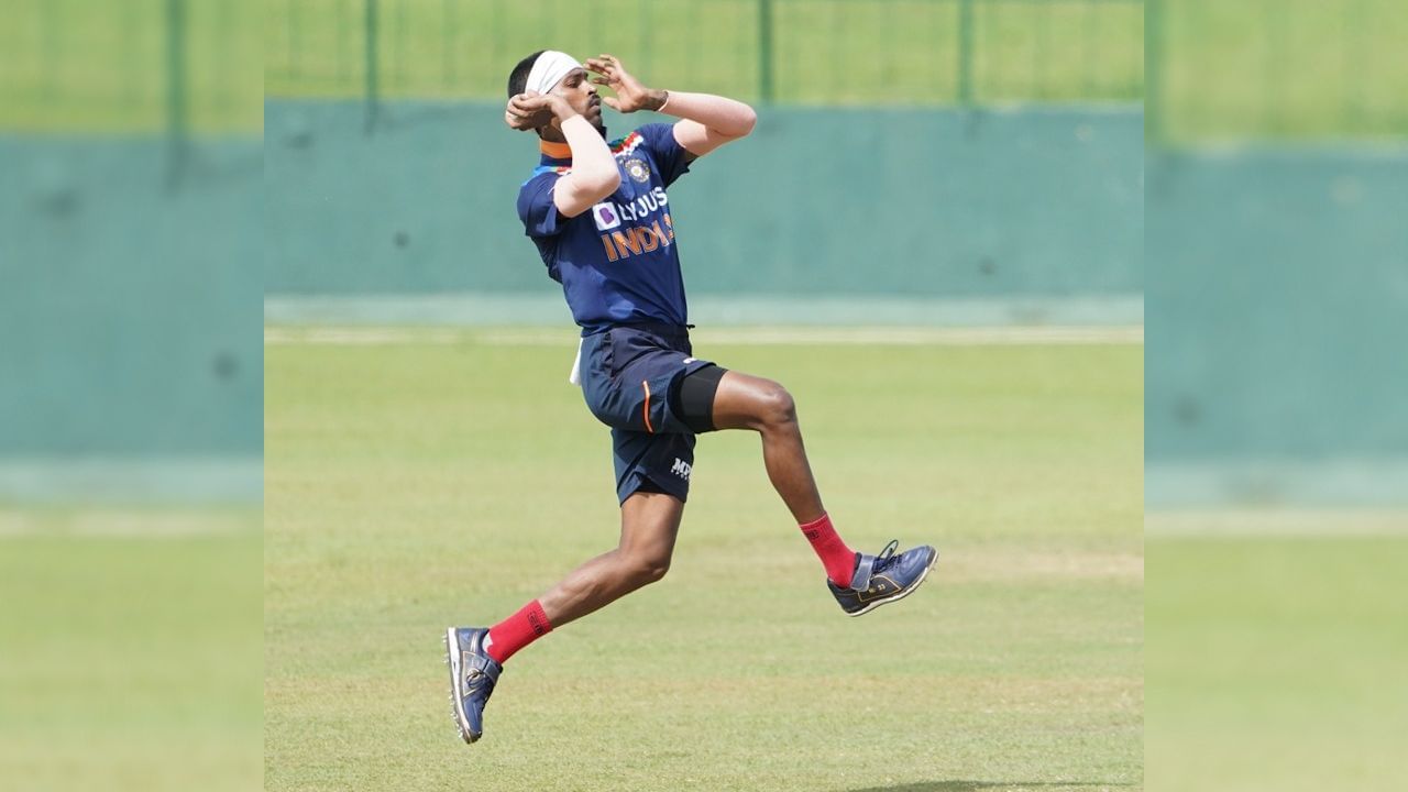T20 World Cup 2021: নেটে বোলিং হার্দিকের, তারকা'র চোট চিন্তা কিউয়ি শিবিরে