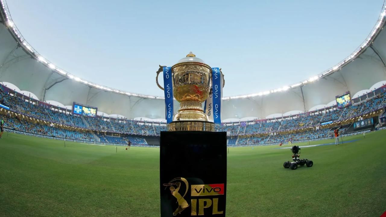 IPL 2021: ফাইনালে মুখোমুখি কলকাতা-চেন্নাই, চ্যাম্পিয়নরা কত টাকার আর্থিক পুরস্কার পাবে, জানেন?