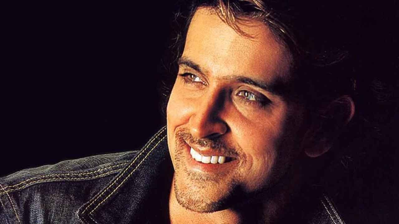 Hrithik Roshan: সোশ্যাল মিডিয়ায় গান শুনে প্রশংসা করলেন হৃতিক, ভাইরাল অনামী গায়কের ভিডিয়ো