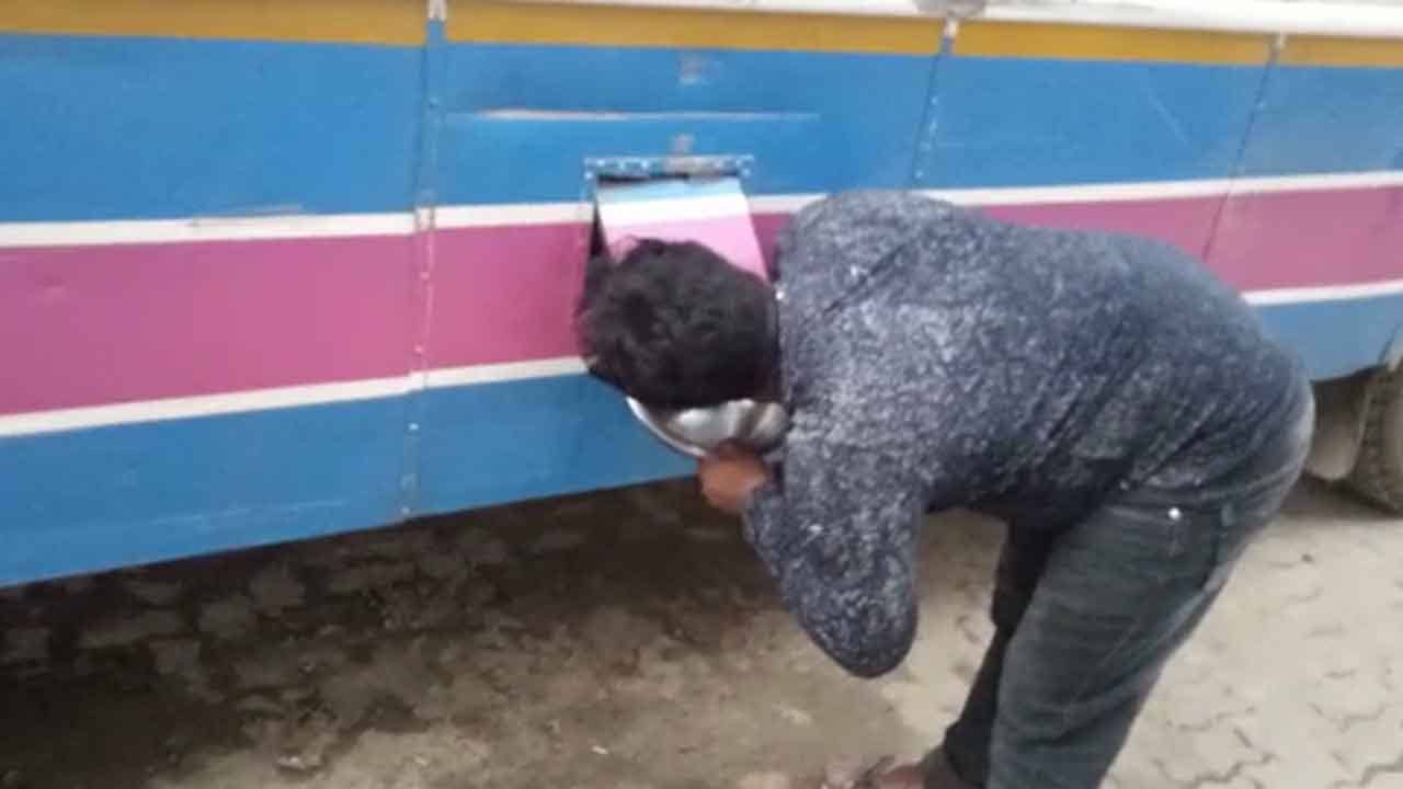 Petrol Diesel Price Hike: পেট্রোলের মূল্যবৃদ্ধি, এবার কেরোসিনে বাস চালাচ্ছেন মালিকরা!