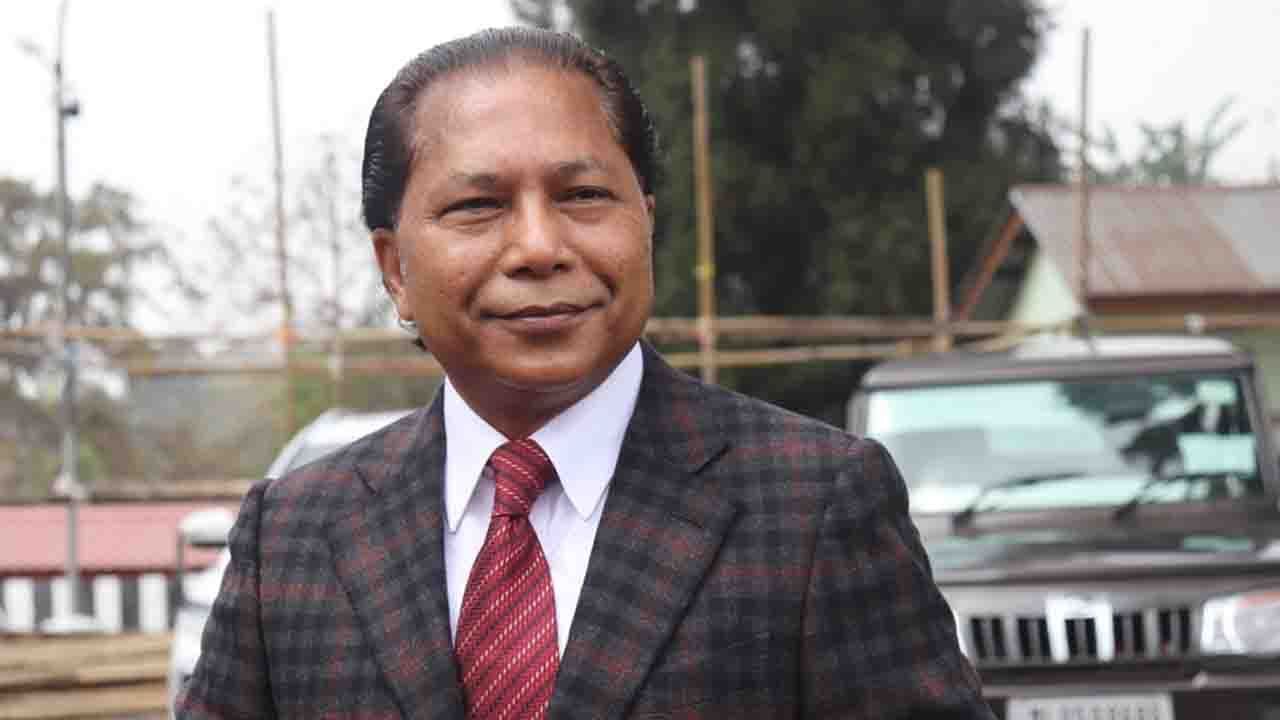 Mukul Sangma: যোগ দেবেন তৃণমূলে! জল্পনার মাঝেই দিল্লি যাচ্ছেন মুকুল সাংমা? Mukul Sangma: যোগ দেবেন তৃণমূলে! জল্পনার মাঝেই দিল্লি যাচ্ছেন মুকুল সাংমা?