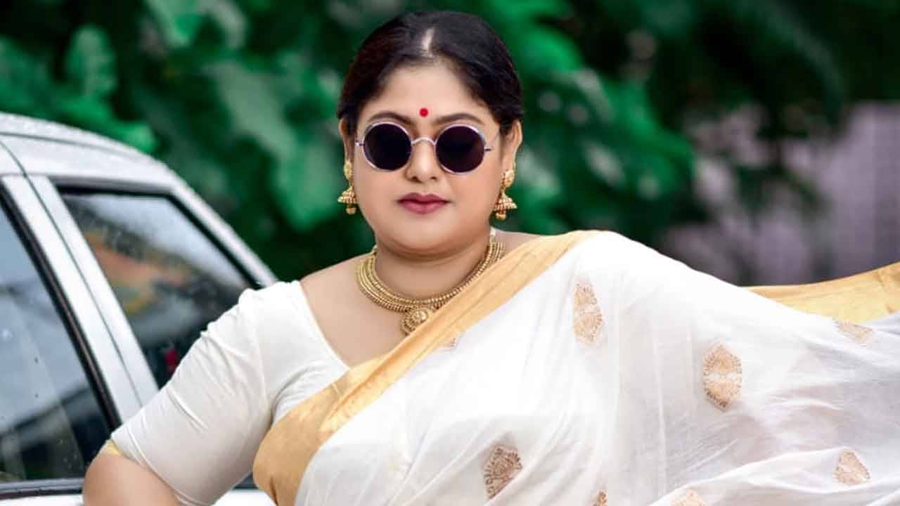 Tollywood: ভাইয়ের উপর যৌন নির্যাতন করেছেন দিদি! এমনই চরিত্রে দেখা যাবে সঙ্ঘশ্রীকে