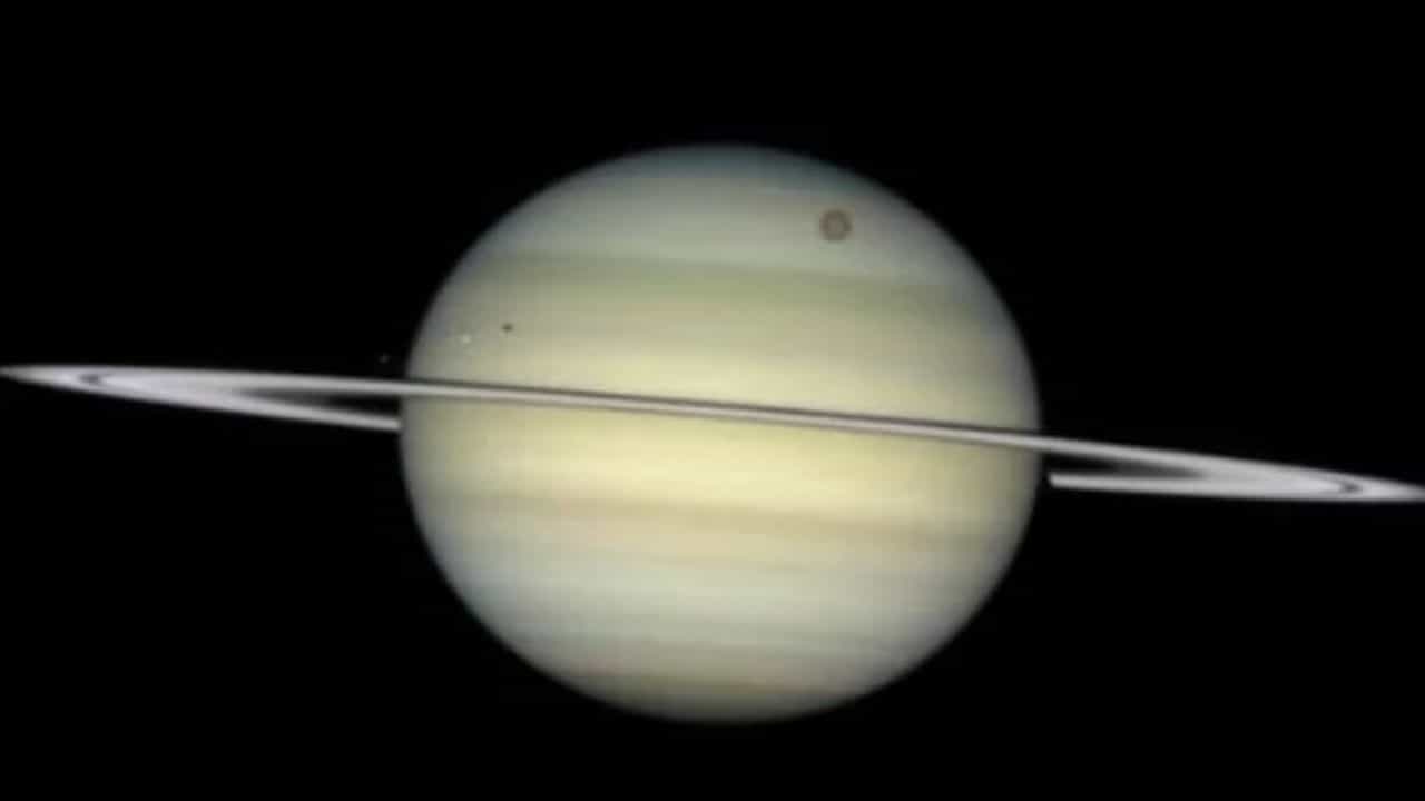 NASA's Video on Saturn: শনির চারটি উপগ্রহের প্যারেডের ভিডিয়ো ছাড়ল নাসা, নেটিজেনরা হতবাক! NASA's Video on Saturn: শনির চারটি উপগ্রহের প্যারেডের ভিডিয়ো ছাড়ল নাসা, নেটিজেনরা হতবাক!