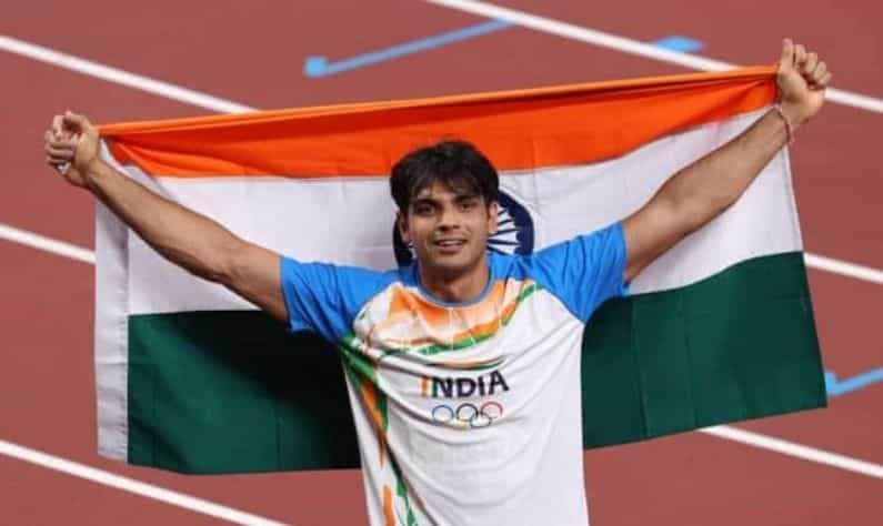 Neeraj Chopra: জ্যাভলিন স্টিকের দামের সমান সোয়েটশার্ট পরে ফ্যাশন দুনিয়ায় নজর কাড়লেন নীরজ!
