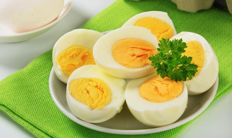 World Egg Day 2021: ডিম খাওয়া ছেড়ে দিয়েছেন? প্রোটিন ও পুষ্টির জন্য সুপারফুডের গুরুত্ব কী, তা জানুন...
