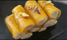 Durga Puja Special Recipe: নবমীর রাতে অতিথিদের পাতে পড়ুক নিজের হাতে বানানো আমসত্ত্ব ক্ষীর রোল! রইল তার রেসিপি... Durga Puja Special Recipe: নবমীর রাতে অতিথিদের পাতে পড়ুক নিজের হাতে বানানো আমসত্ত্ব ক্ষীর রোল! রইল তার রেসিপি...
