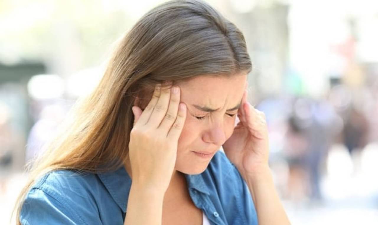 Brain Tumour: প্রতিদিন মাথাযন্ত্রণায় জেরবার! ব্রেন টিউমারের লক্ষণকে কখনও উপেক্ষা করবেন না