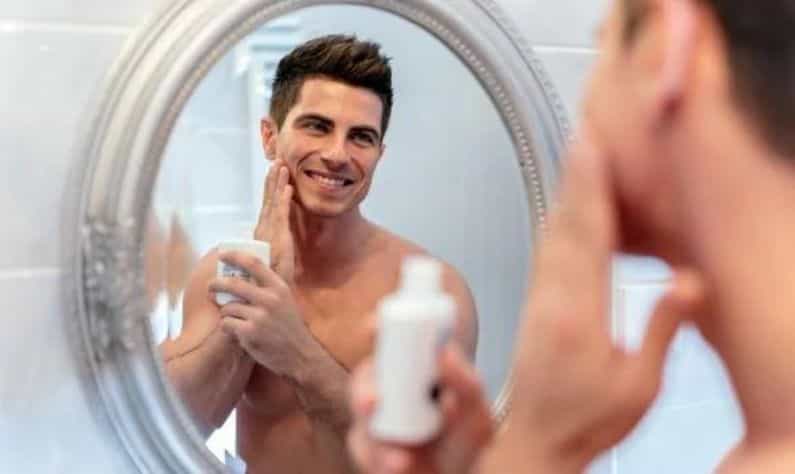 Easy Skincare Tips: ত্বকে ময়েশ্চারাইজার ব্যবহার করতে আসলেমি! সহজ উপায়ে ত্বককে সুস্থ রাখবেন কীভাবে, জানুন Easy Skincare Tips: ত্বকে ময়েশ্চারাইজার ব্যবহার করতে আসলেমি! সহজ উপায়ে ত্বককে সুস্থ রাখবেন কীভাবে, জানুন