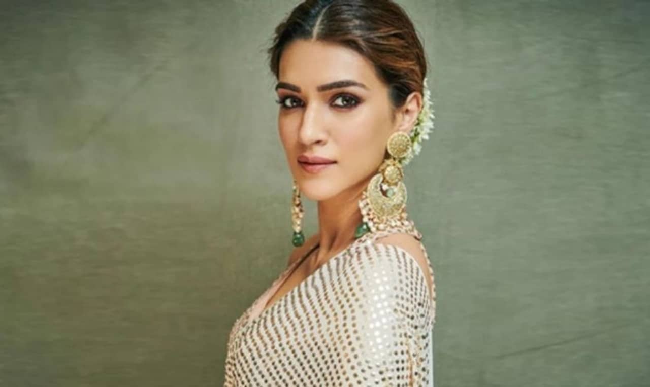 Diwali 2021: সামনেই দিওয়ালি! ত্বকের গ্লো বৃদ্ধিতে আজ থেকেই মেনে চলুন কয়েকটি সহজ টিপস...