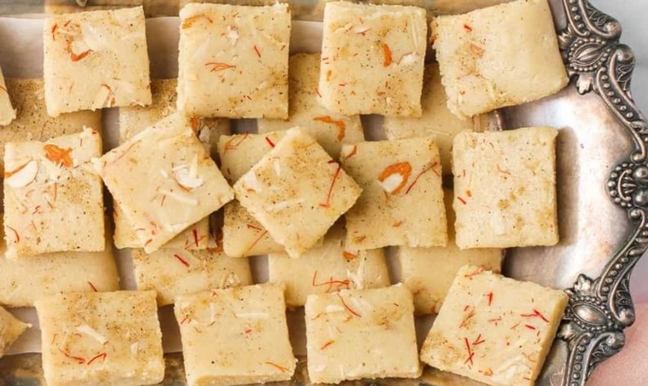 Diwali Special Recipe: উত্‍সবের দিনেও প্রাণ খুলে মিষ্টি খান ডায়াবেটিসের রোগীরা! রইল অসাধারণ স্বাদের সুগার-ফ্রি মিষ্টির রেসিপি