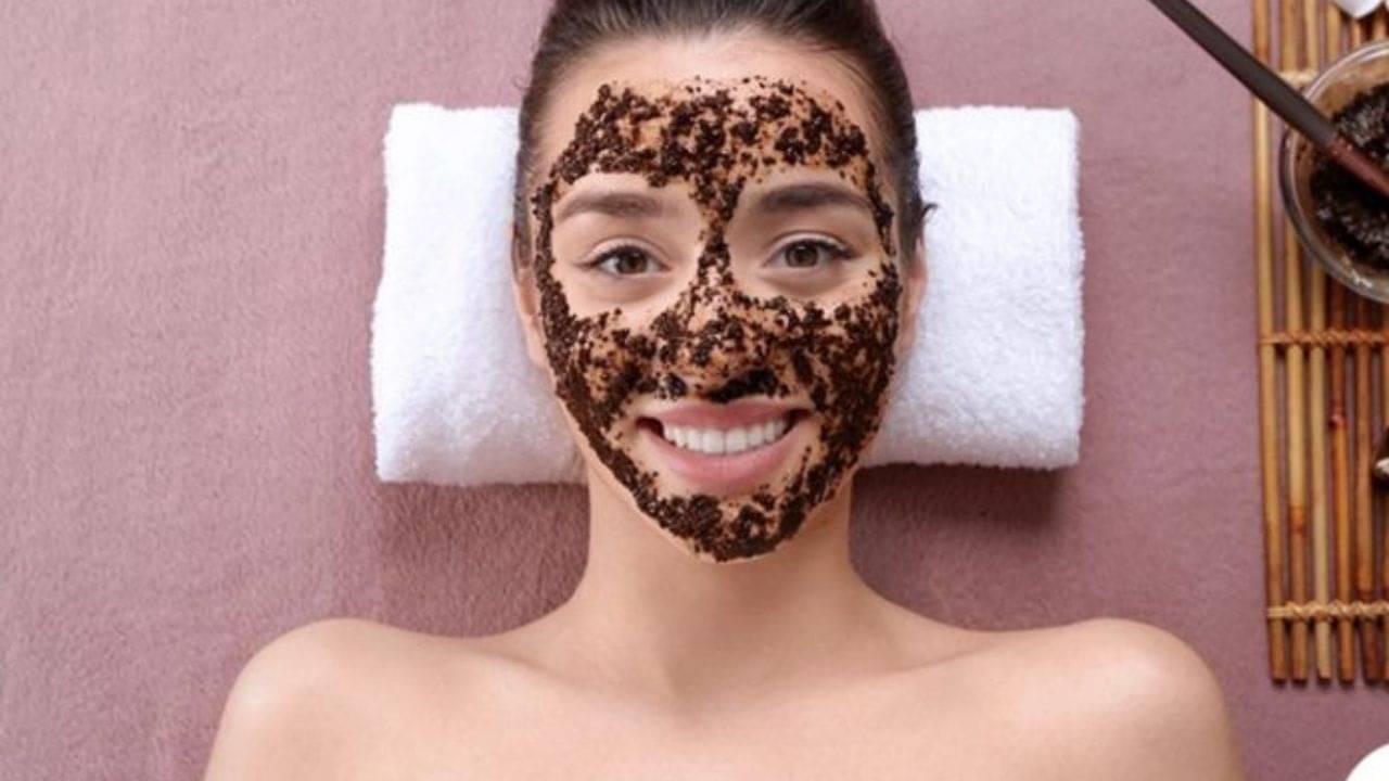 Coffee for Skin: কফি খাওয়ার যেমন উপকারিতা আছে, তেমনই কফি মাখার উপকারিতাও অনেক...