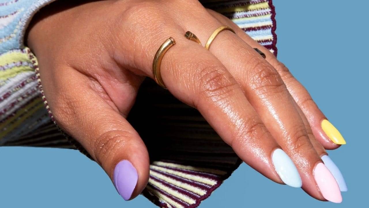 Nail Extension at Home: এবার পার্লার নয়, বাড়িতে বসেই খুব সহজে জেল নেল লাগাতে পারবেন আপনি, পদ্ধতি জেনে নিন...