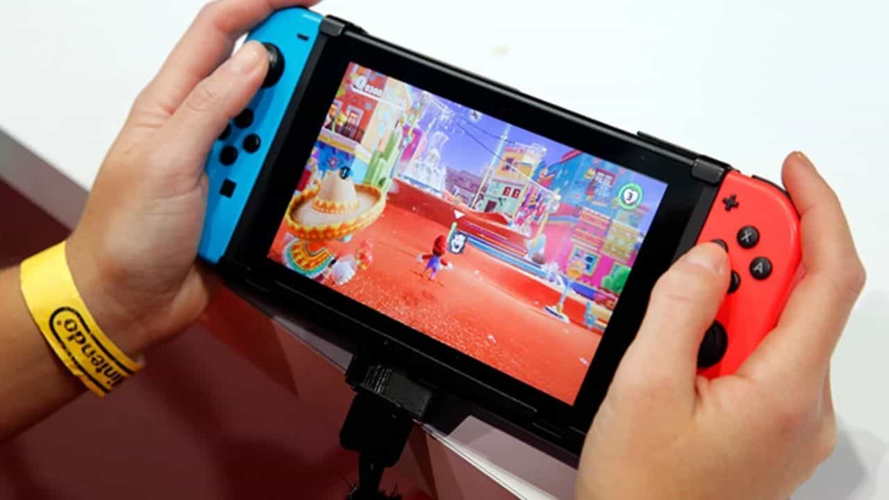 Nintendo Switch: নিন্টেন্ডোর ঘোষণাকে ঘিরে ধোঁয়াশা, কনসোলই নেই অথচ তৈরি করা হল 4K গেম! Nintendo Switch: নিন্টেন্ডোর ঘোষণাকে ঘিরে ধোঁয়াশা, কনসোলই নেই অথচ তৈরি করা হল 4K গেম!