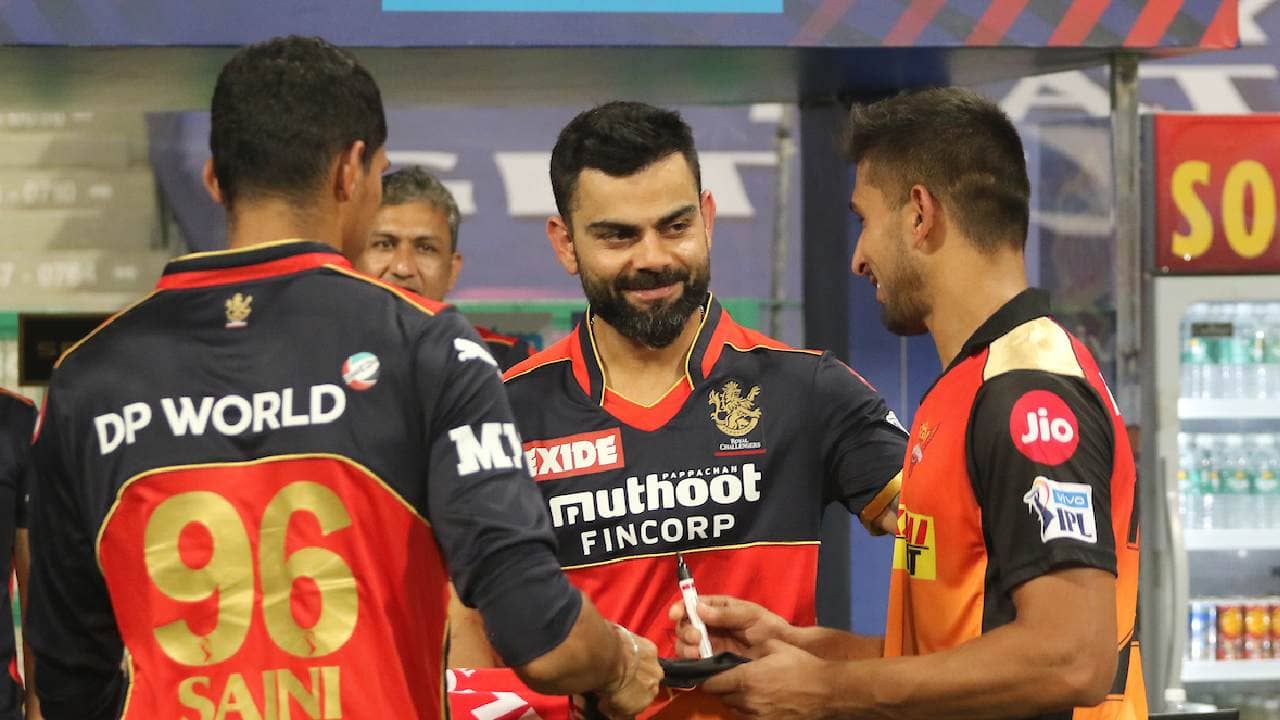 IPL 2021: শ্রীনগরের রাস্তায় সবজি বেচতেন উমরানের বাবা