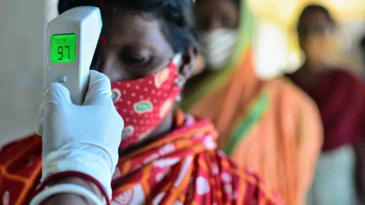 WB By Election 2021: আক্রান্ত কাজল সিনহার ছেলে, কমিশনে যাচ্ছেন শোভনদেব