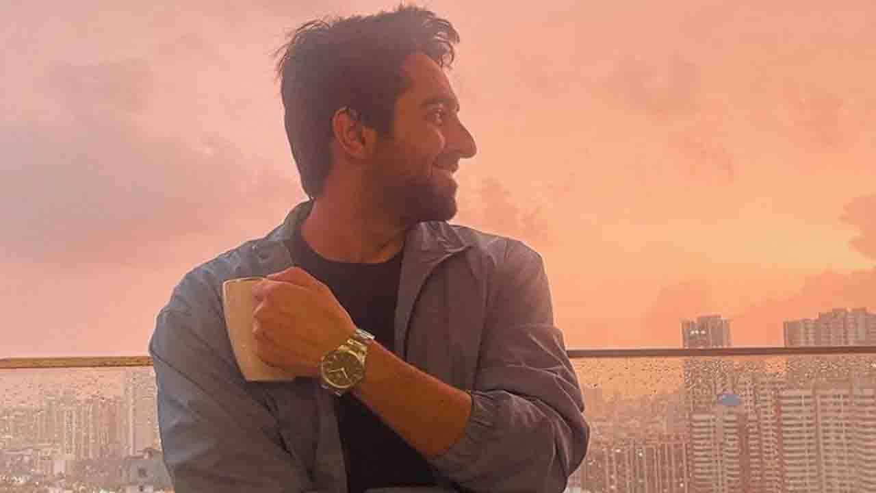 Ayushmann Khurrana: এই শহর থেকে অনেক উপরে উঠে এলাম, নিজের লেখা কবিতায় আর কী বলতে চাইলেন আয়ুষ্মান?