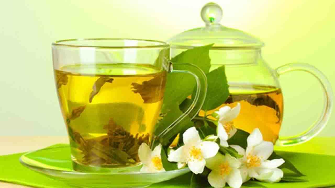 Green Tea: ঘুমোতে যাওয়ার আগে কি 'গ্রিন টি' খাওয়া উপকারি?