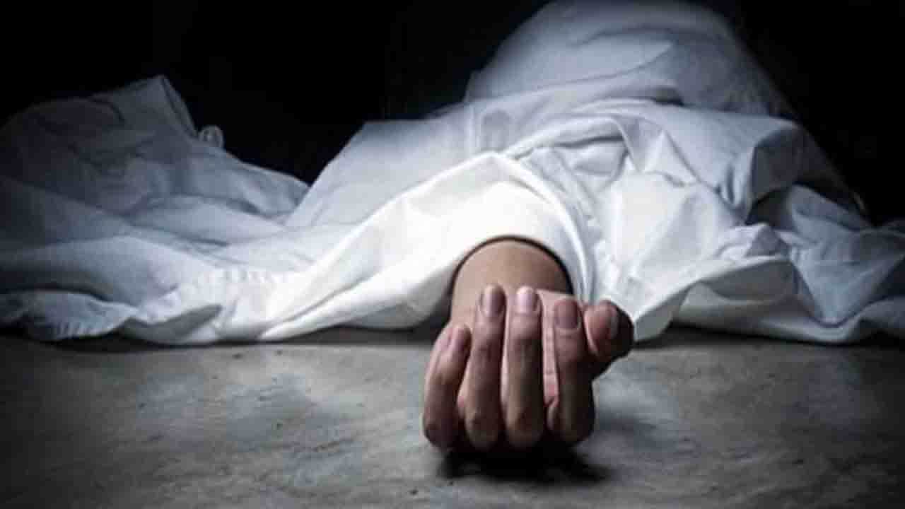 Body Recovered in Kolkata: ৪ দিন ধরে দিদির দেহের পাশেই খাওয়া, ঘুমানো; রবিনসন স্ট্রিটের ছায়া ফিরল কলকাতায়