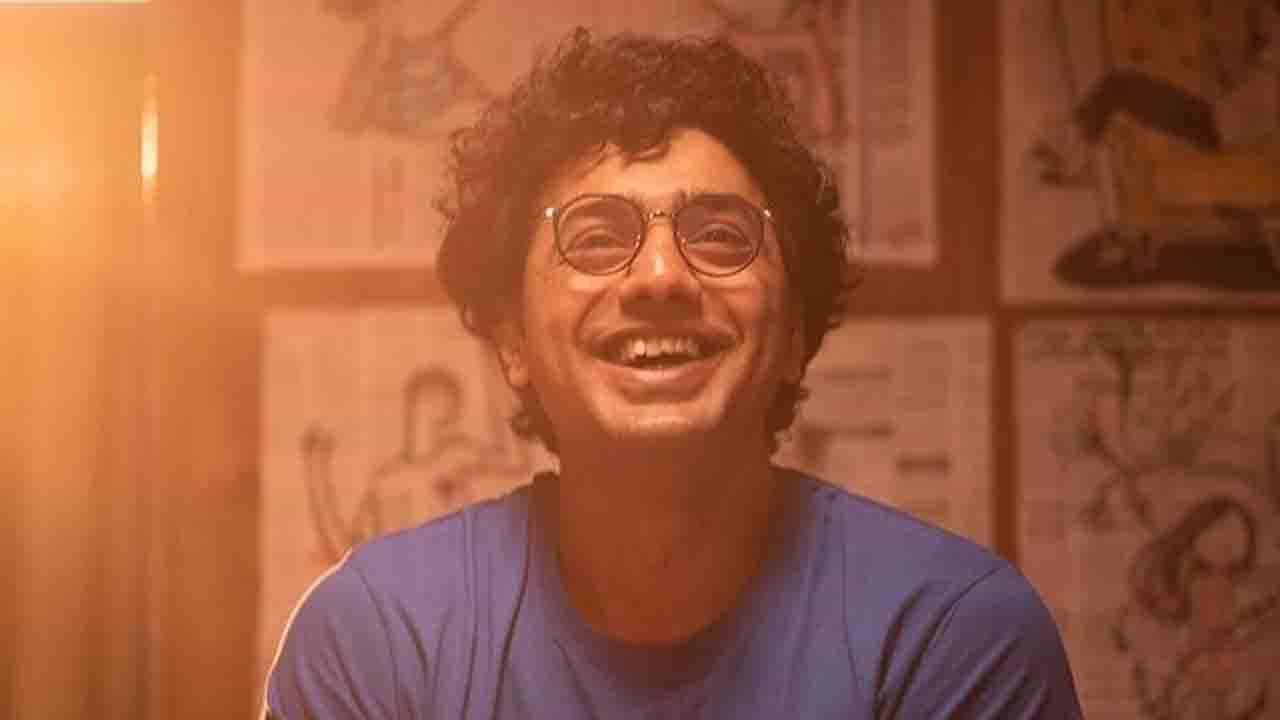 Dev: দেবকে ব্যাড বয় বললেন তাঁর স্পা আন্টি... ব্যাপারখানা কী? Dev: দেবকে ব্যাড বয় বললেন তাঁর স্পা আন্টি... ব্যাপারখানা কী?