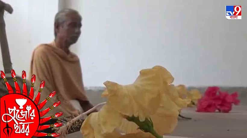 Durga Puja 2021: দেবী এসেছিলেন সাঁওতাল রমণীর বেশে, ভোগও খান! শুধু পাননি মুখশুদ্ধি...