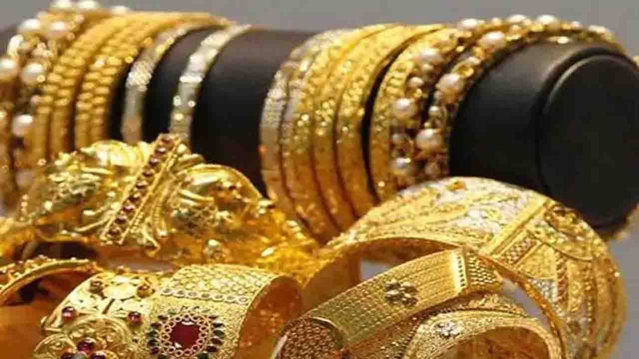 Gold Price Today: দীপাবলীর আগেই দাম কমল সোনার,৮৩৩০ টাকা সস্তা সোনালি ধাতু