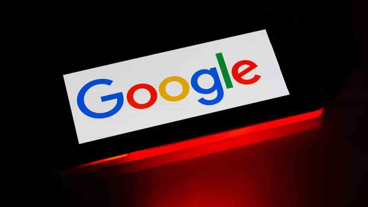 Google Data: ইউজারের অবর্তমানে তাঁর ব্যক্তিগত তথ্য নিয়ে কী করবে গুগল? জানুন বিশদে Google Data: ইউজারের অবর্তমানে তাঁর ব্যক্তিগত তথ্য নিয়ে কী করবে গুগল? জানুন বিশদে