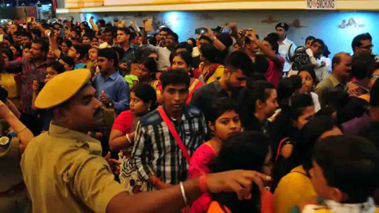 Kali Puja 2021: কালীপুজো, ছট উপলক্ষে আবারও শিথিল হল রাতের বিধি নিষেধ