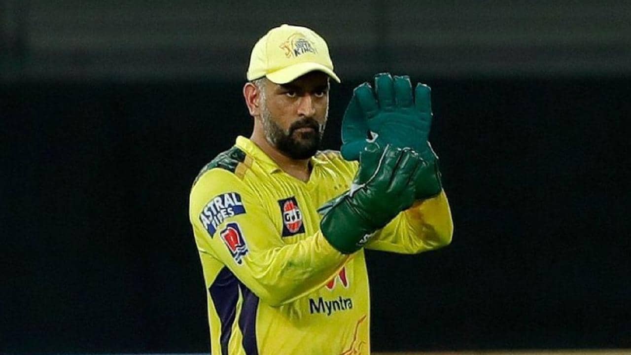 অবসর নিয়ে নতুন জল্পনা উস্কে দিলেন ধোনি নিজেই