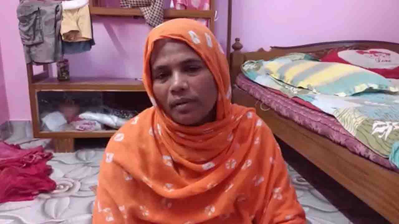 Wife murders Husband: ও বালিশ চাপা দিয়েছিল, আমি পা দুটো ধরে ছিলাম, পরকীয়ার জেরেই খুন স্বামী!