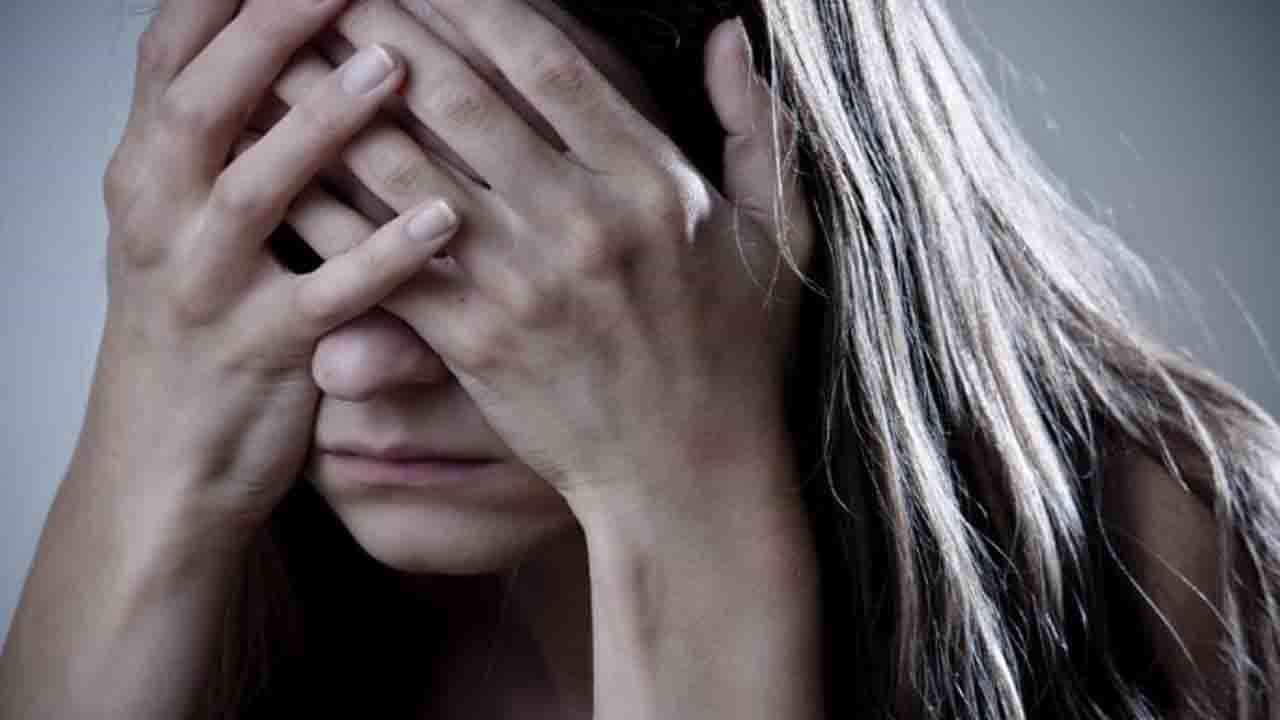 Panic Disorder: মানসিক রোগে আক্রান্ত হলে প্যানিক ডিসঅর্ডারের উপসর্গগুলি সম্পর্কে সচেতন হয়ে যান!