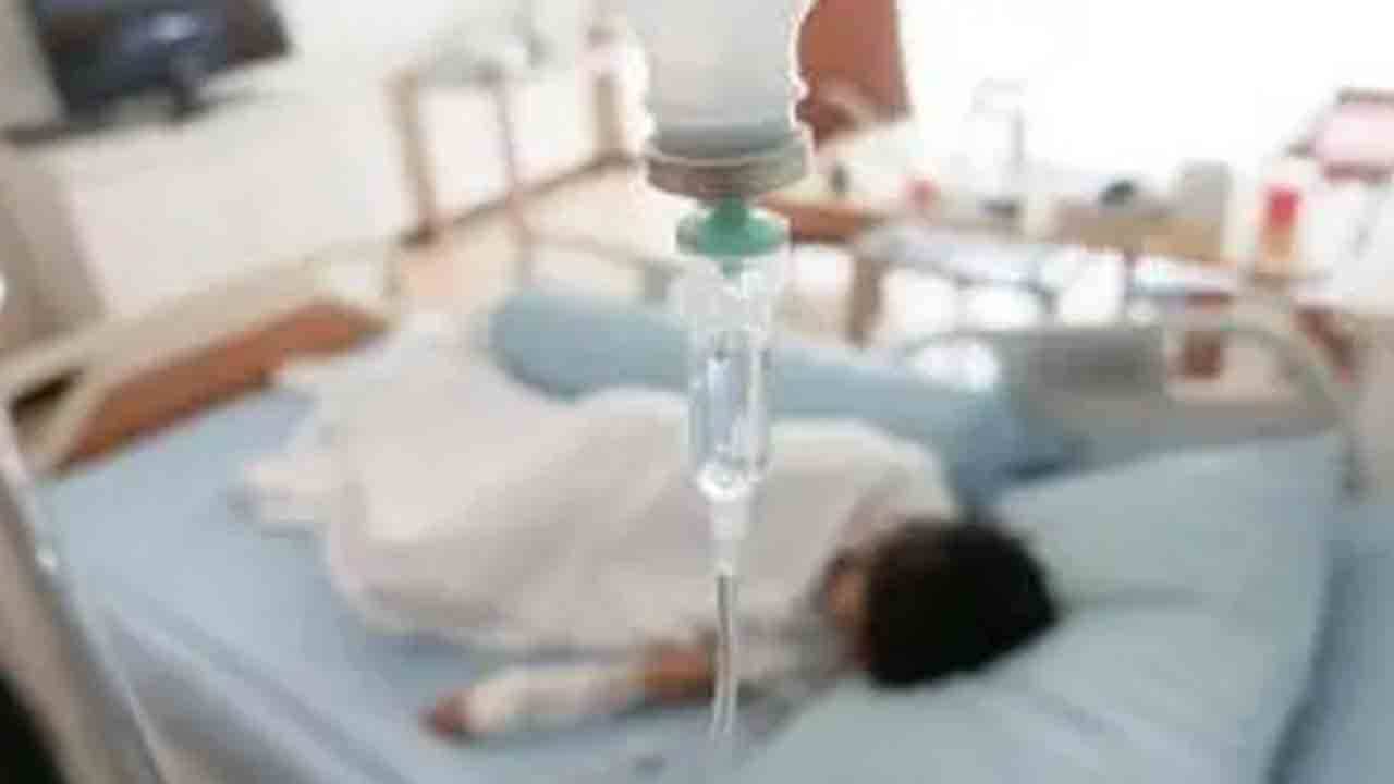 COVID-19: করোনা ও তার দুই দোসরই উৎসবের মরসুমে চিন্তার কারণ নবান্নের