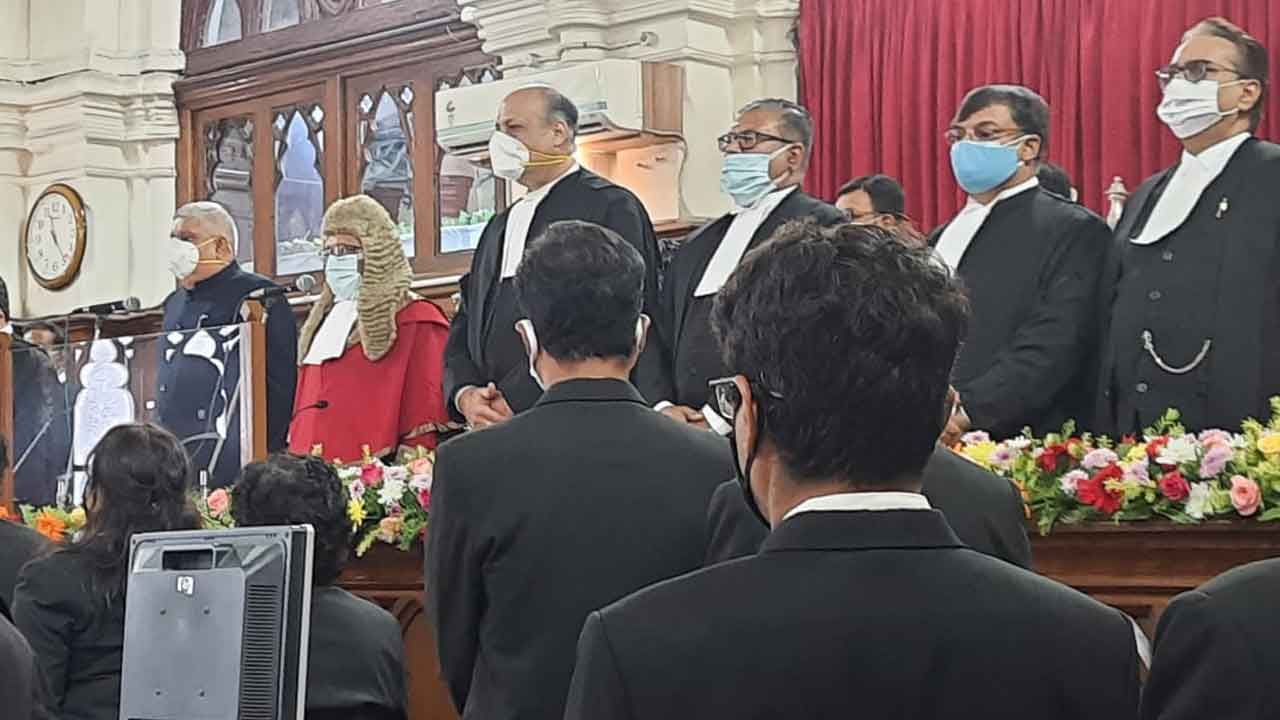 Calcutta High Court: 'মামলাকারীদের দ্রুত বিচার দেওয়ার কর্তব্যে অবিচল থাকব', প্রধান বিচারপতির দায়িত্ব পেয়ে বললেন প্রকাশ শ্রীবাস্তব