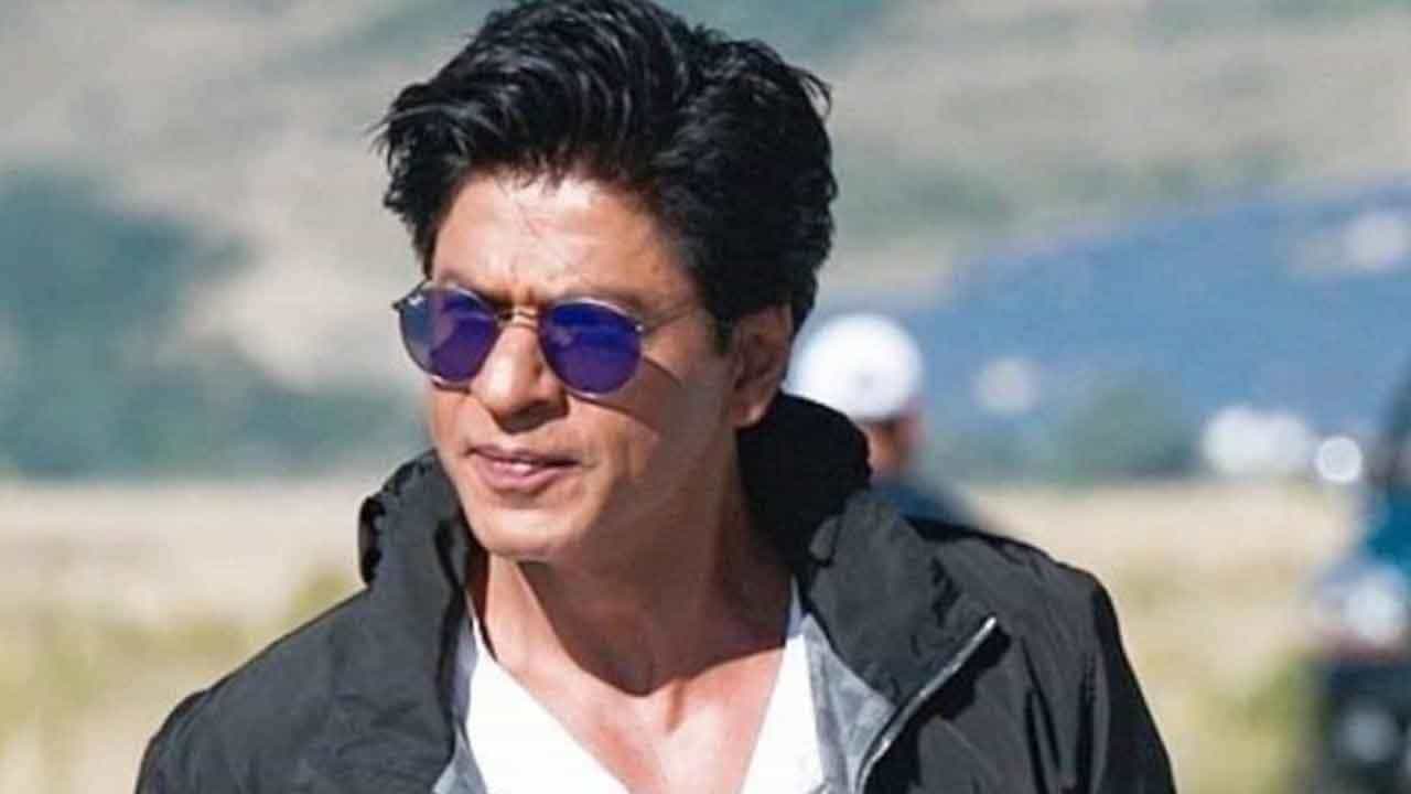 Aryan Khan drug case: আরিয়ান গ্রেফতারের পর শাহরুখের বিজ্ঞাপনে কোপ! Aryan Khan drug case: আরিয়ান গ্রেফতারের পর শাহরুখের বিজ্ঞাপনে কোপ!