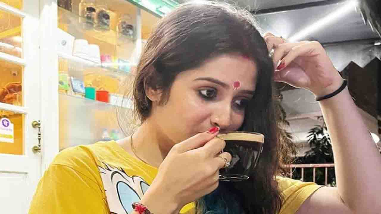 Shreema Bhattacharya: একমাথা সিঁদুর নিয়ে কীসে আশ্রয় খুঁজলেন শ্রীমা?