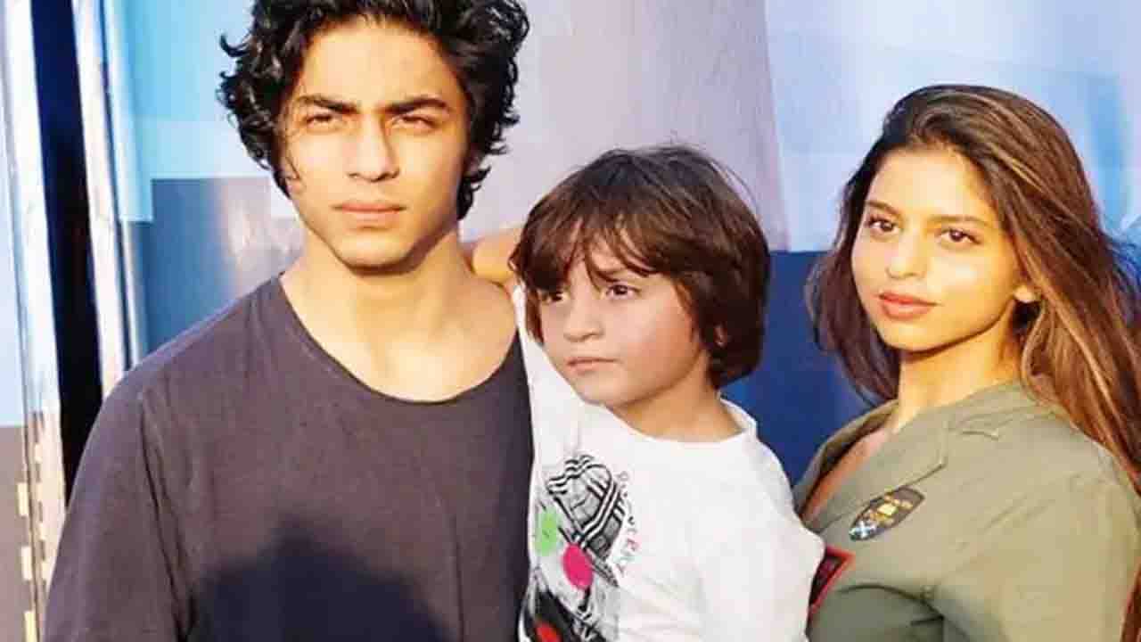Suhana Khan: আরিয়ানের জামিনের পর সুহানার পোস্ট, শেয়ার করলেন ছোটবেলার ছবি