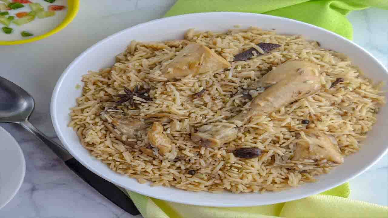 Recipe: চিকেন দিয়ে তৈরি করুন ইয়াকনি পোলাও! রইল তারই রেসিপি