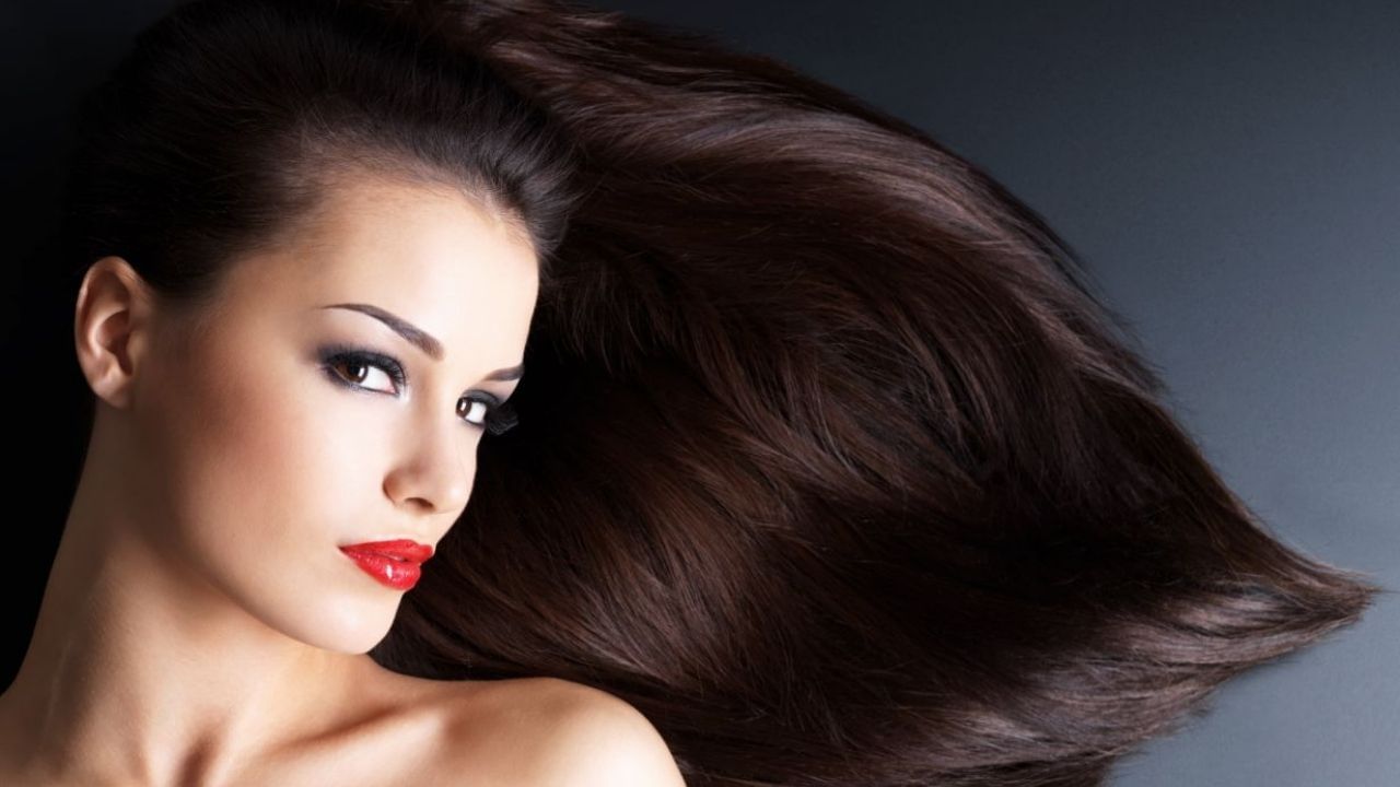 Hair Care: প্রতিদিনের দূষণের হাত থেকে চুলকে বাঁচানোর কিছু টিপস দেওয়া হল, মেনে চললেই তফাৎ বুঝতে পারবেন... Hair Care: প্রতিদিনের দূষণের হাত থেকে চুলকে বাঁচানোর কিছু টিপস দেওয়া হল, মেনে চললেই তফাৎ বুঝতে পারবেন...